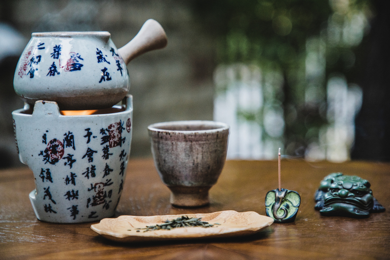 茶鼎熟酒卮扬醉来诗兴狂- 丰富的中国文化