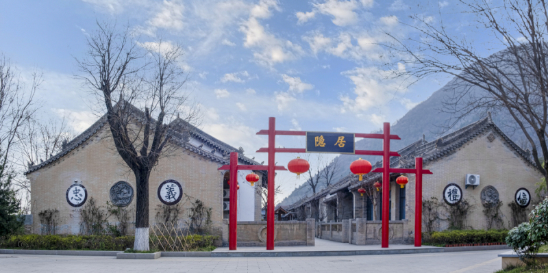 乘坐哪辆车去西安茯茶小镇？完整交通指南