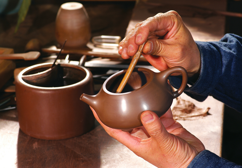 紫砂壶泡完红茶还能泡别的茶吗：揭开紫砂壶泡茶的神秘面纱