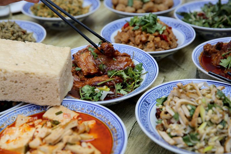 郑州唐人街茶城：品味文化与美食之旅