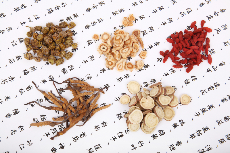 百草茶有什么材料？了解这种保健饮品的成分好处