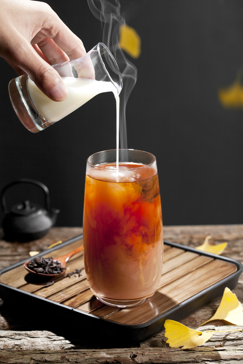 红茶叶可以泡牛奶吗—揭秘红茶与牛奶的完美搭配