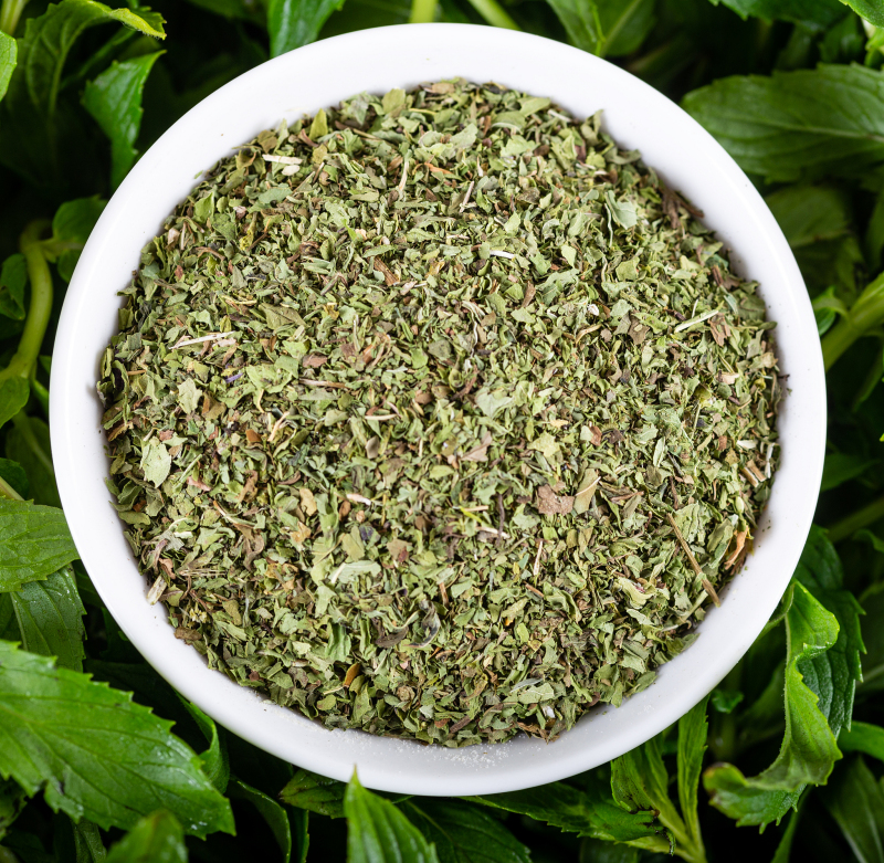 喝草本植物茶有副作用吗 - 了解草本植物茶的好处与注意事项