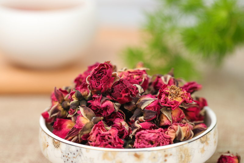孕妇可以喝玫瑰茶吗？营养师的建议与防范措施