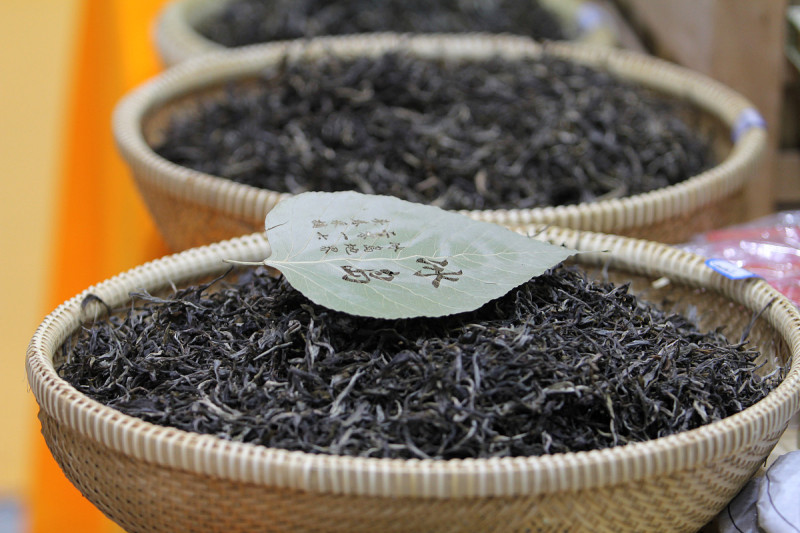 黑乌龙茶价格：如何辨别价格合理？