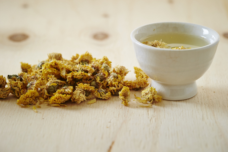 菊花决明子茶能治口臭吗？：口臭的效果和治疗方法